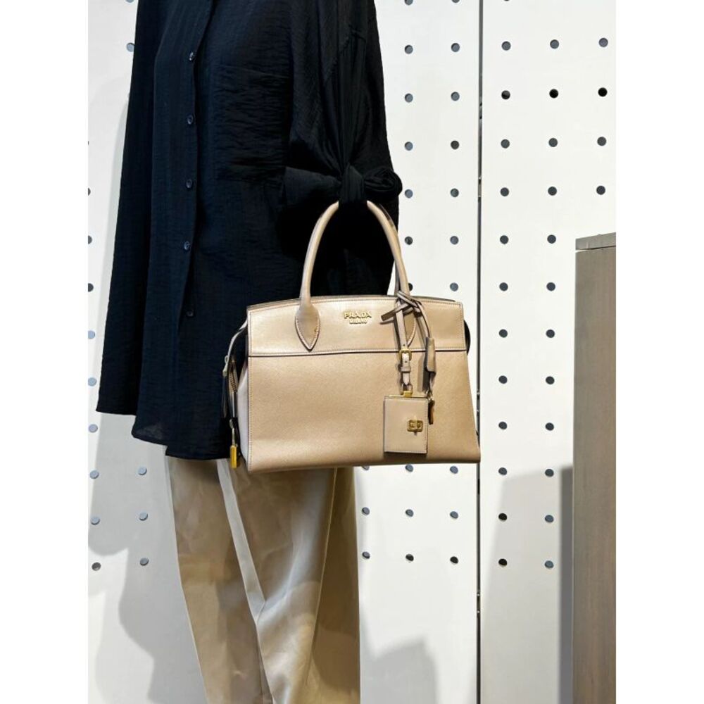 Prada Women Pre-Loved Bag Very Good Condition